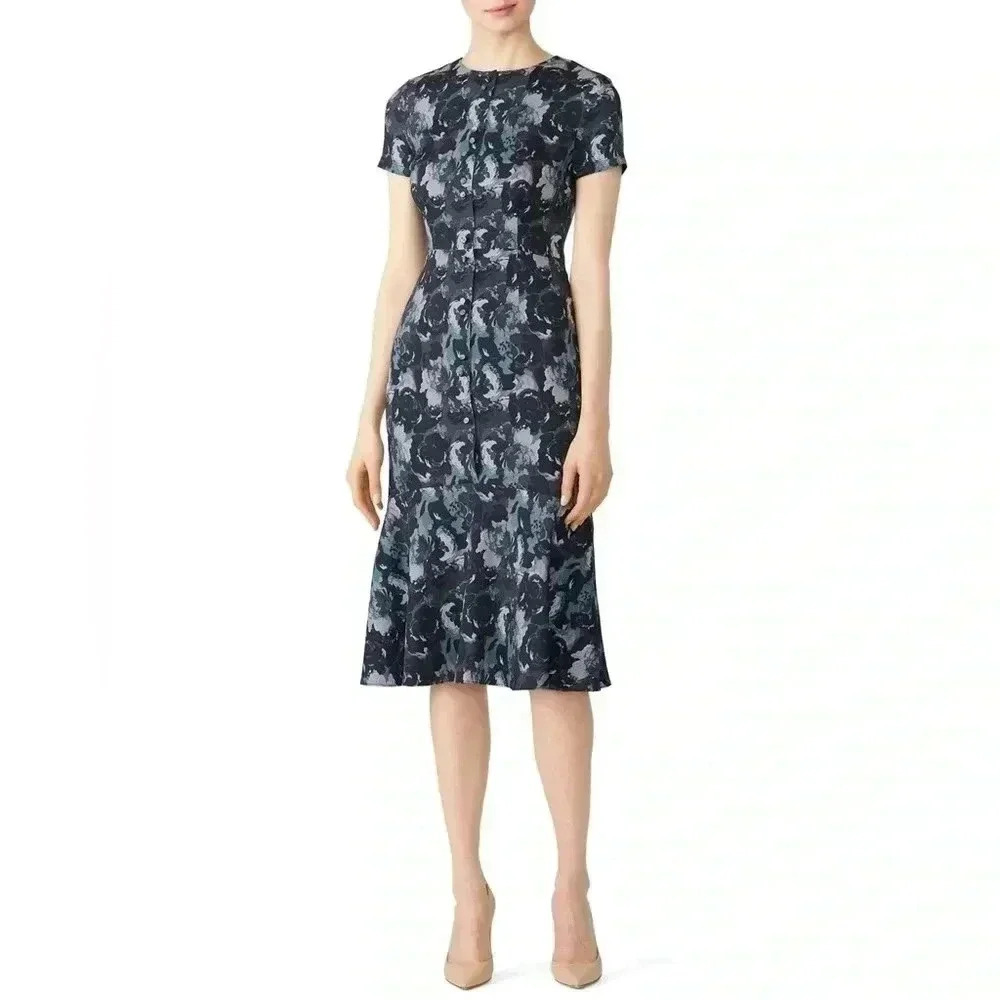 Becken Navy Floral Flared Hem Midi Dress Size 6‎